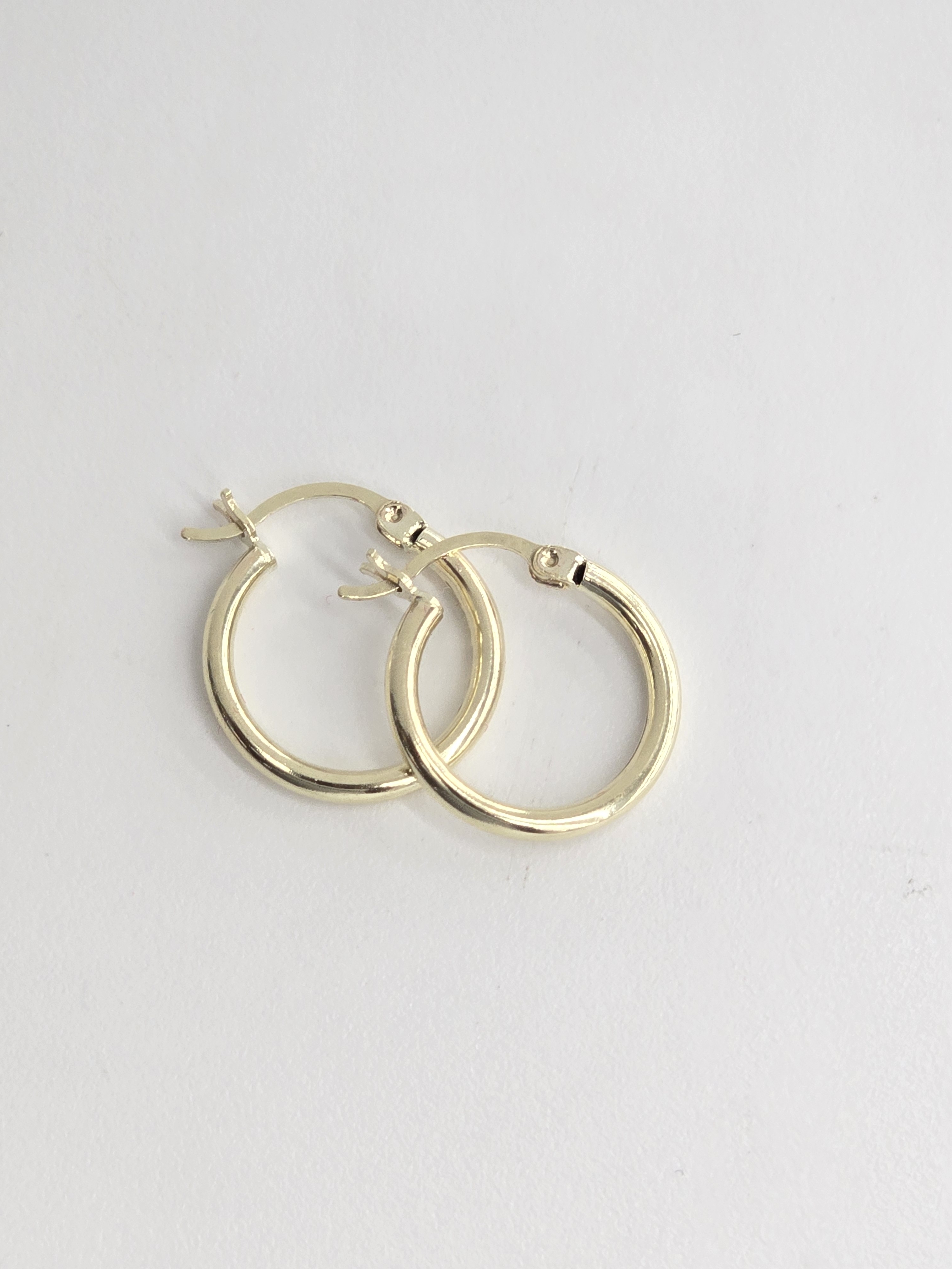 10kt Real Gold Tube Hoop Earring